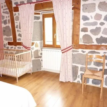 Maison De Caractere Renovee, Proche Pistes De Ski, Grand Jardin, Internet, Animaux Acceptes - Fr-1-742-452 Hébergement de vacances *